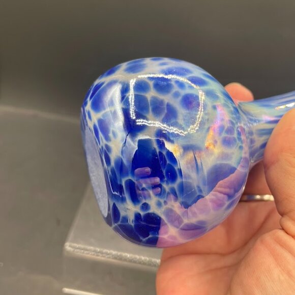 Iridescent Blue and White Swirl Jack in the Pulpit Art Glass Hand Blown Vase - Picture 8 of 8